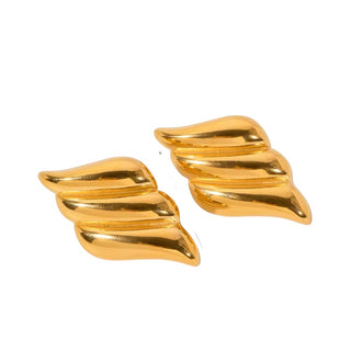 Sculptural gold ear-wings
