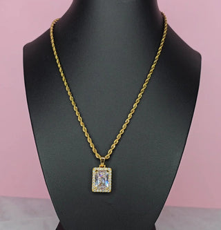 Serenity 18k necklace