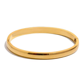 Gold bracelet size 6mm”